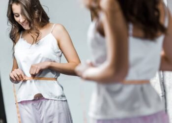 Emagreça com Saúde: Guia Prático para o Verão Sem Dietas Malucas