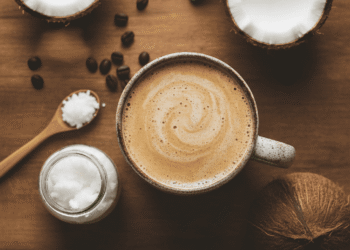 Os Benefícios do Café com Óleo de Coco: Um Guia Detalhado