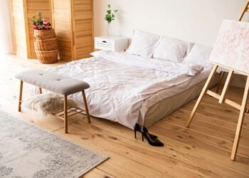 Pisos de Madeira Impecáveis: Segredo Caseiro Revelado Para Um Brilho Duradouro