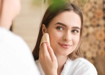 Segredo Revelado: Maquiagem Natural e Impecável com Apenas Dois Produtos