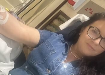 Gaiteira Escocesa Confunde Câncer de Mama com Distensão Muscular