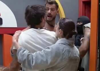 Cusparada e Acusações Marcam Barraco Explosivo em A Fazenda 17