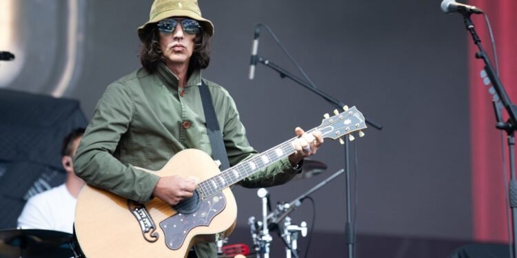 Richard Ashcroft Agita Morumbis