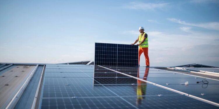 Painéis Solares: Guia Completo para Economizar