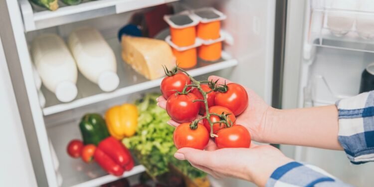 Tomates Murchos na Geladeira? Entenda o Porquê e Como Evitar