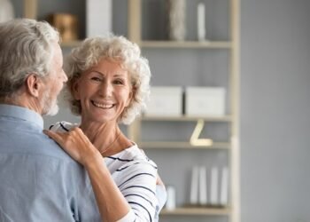 Música na Terceira Idade: Hábito Simples Reduz Risco de Demência, Aponta Estudo