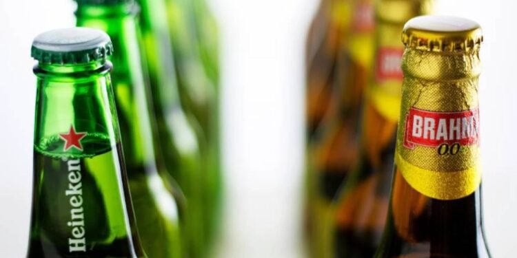 Heineken vs. Ambev: Gigantes Cervejeiras em Batalha Bilionária no Brasil